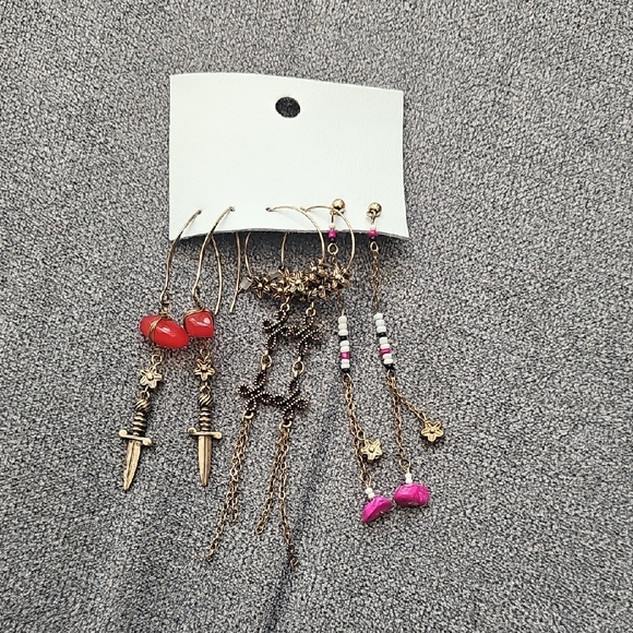 NWT Free People Siren Hoops Earrings Set 3 Pairs Gold Tone Dangle - Picture 2 of 6